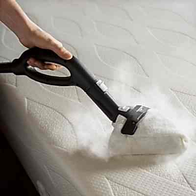 Химчистка матраса на дому от пятен и мочи