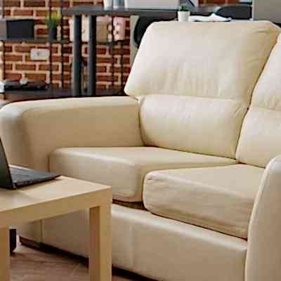 Химчистка кожаного дивана на дому